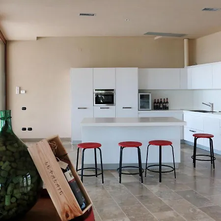 Апартаменты Le Palaie - 'piscina' - Pec205 By Interhome *